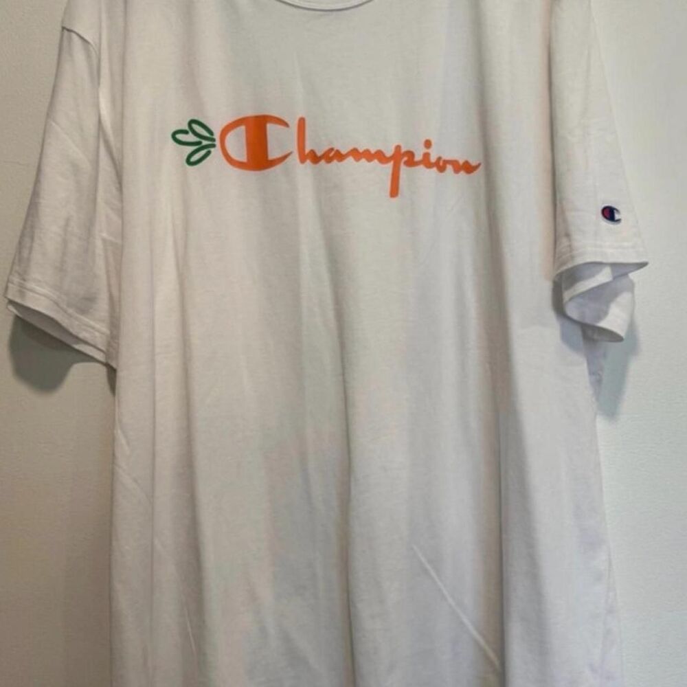 Champion x Carrots Men's White T-shirt-Size XXL